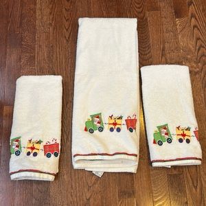 CHRISTMAS TOWEL SET